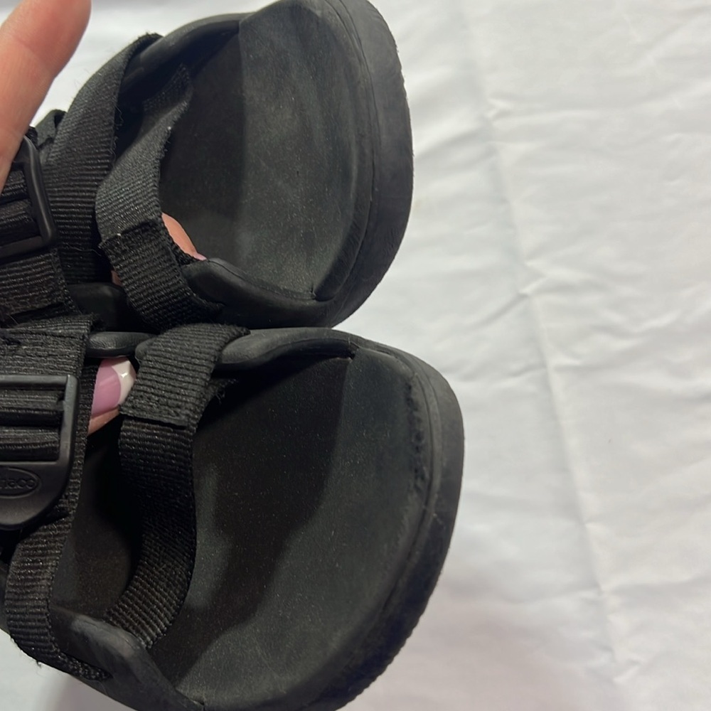 Kids chacos size 4 - Picture 4 of 4